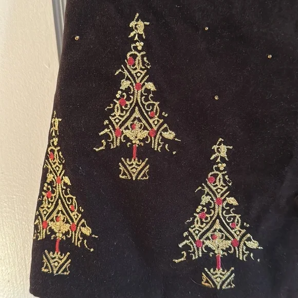 Black Velvet Christmas Vest | Karen Scott - Picture 2 of 5